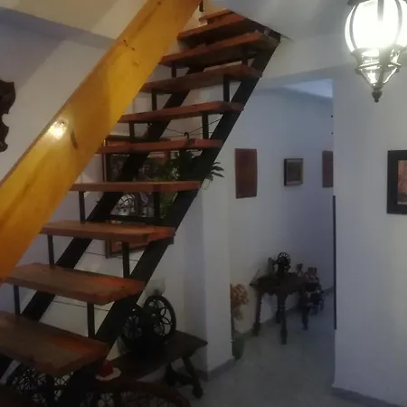 La Campina Hostel *
